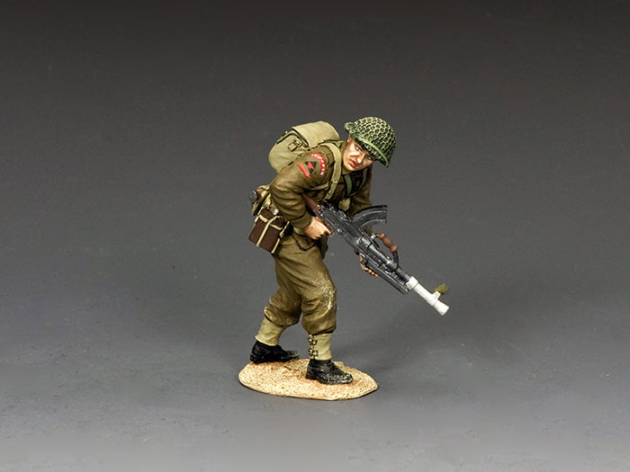 DD340 – Advancing Bren Gunner (w/ Sand base) — single view