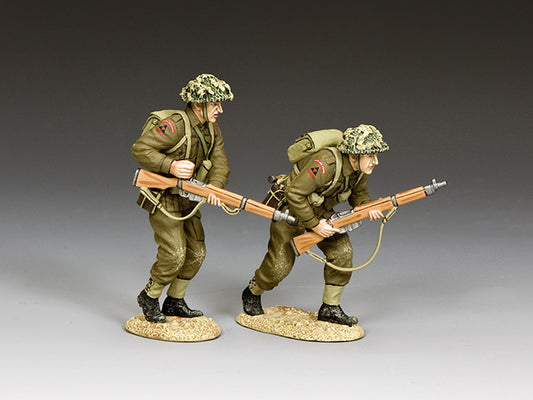 DD345 – ‘Advancing Set’ w/Sand base — single view
