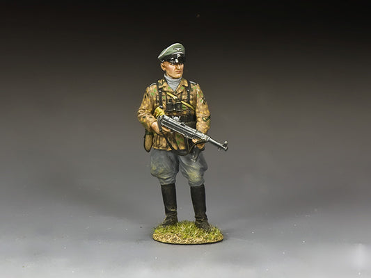 WS379 SS Untersturmfuhrer figure