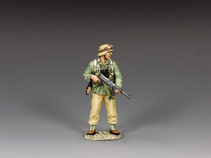 AK138 – AK MP40 Gunner — single view