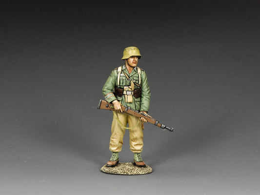 AK143 – AK Rifleman — single view