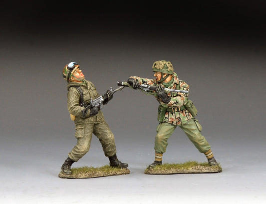 TF016 Butting Heads Falklands figure set