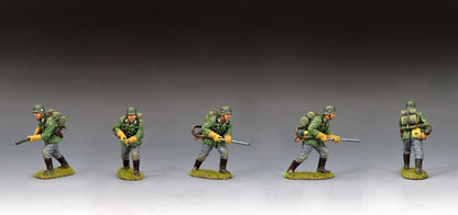 WH118 – C.W.I. Advancing Pioneer w/Flammenwerfer 41 — alternate angles and details