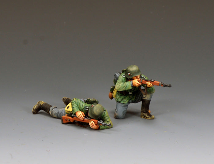 WH123 Riflemen In Action by King & Country
