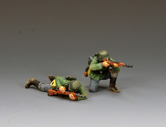 WH123 Riflemen In Action by King & Country