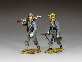WH105 The MG42 Gun Team by King & Country